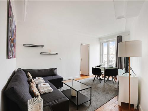 Holiday apartment - 4 persons -  - 93400 - Saint-Ouen-Sur-Seine