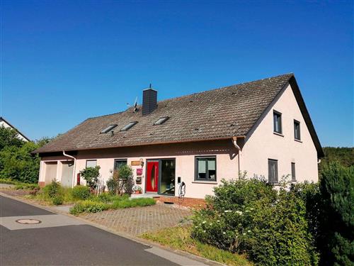 Ferienwohnung - 6 Personen -  - Bergstr. - 97659 - Schönau An Der Brend