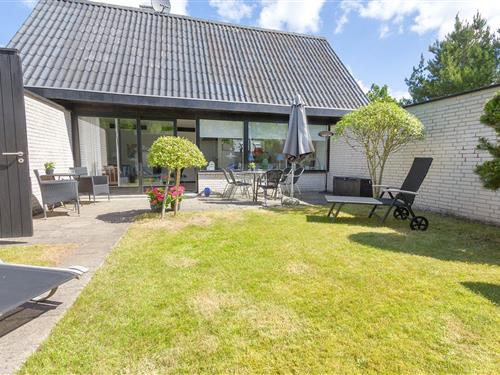Sommerhus - 5 personer -  - Kongeparken - Hou - 9370 - Hals