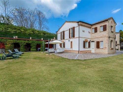 Sommerhus - 7 personer -  - Lido Di Fermo - 63010