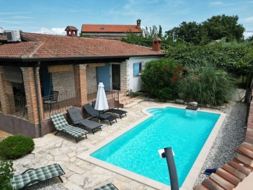 Ferienhaus - 6 Personen -  - 52440 - Porec