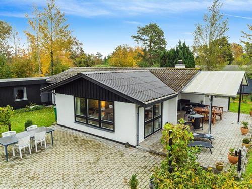 Sommerhus - 8 personer -  - Jasminvej - Marielyst - 4872 - Idestrup