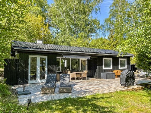 Sommerhus - 4 personer -  - Sluseparken - Østre Sømark - 3720 - Åkirkeby