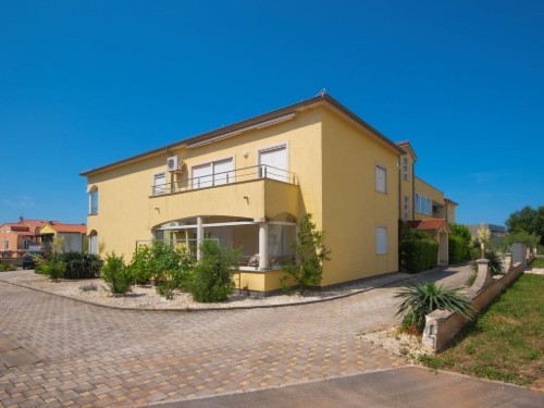 Holiday apartment - 2 persons -  - 52203 - Medulin