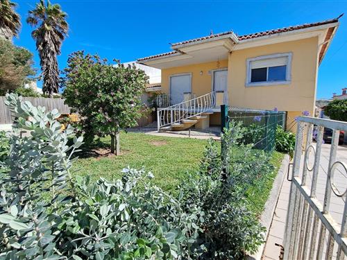 Ferieleilighet - 10 personer -  - Av. Antonio joSé do Vale N.9A, Praia da Areia Bran - 2530213 - Lourinhã