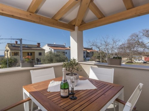 Sommerhus - 4 personer -  - 52440 - Cervar