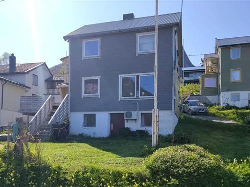 Sommerhus - 5 personer -  - Øyfjordveien - Fjordgard/Senja - 9388 - Fjordgard
