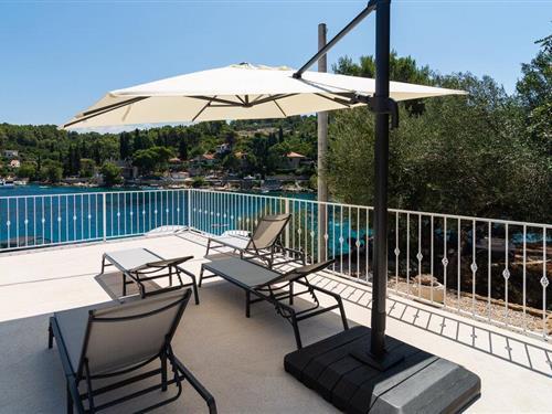 Sommerhus - 8 personer -  - Obala Sv. Tereze - Solta - Rogac - 21430 - Rogac