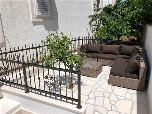 Holiday Home/Apartment - 2 persons -  - Supetar - 21400 - Supetar