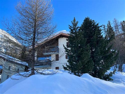 Holiday apartment - 4 persons -  - Chüderas - 7522 - La Punt Chamues-Ch