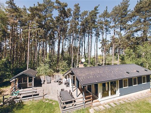 Holiday home - 6 persons -  - Munkegårdsskoven - Dueodde - 3730 - Nexø