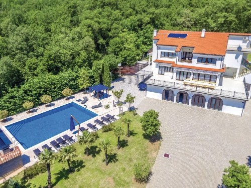 Sommerhus - 12 personer -  - Kosavin - Novi Vinodolski - 51253 - Bribir