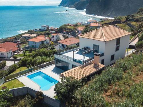 Sommerhus - 10 personer -  - 9240-104 - Ponta Delgada