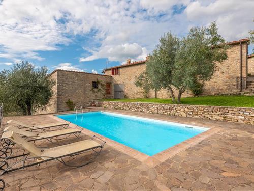 Holiday Home/Apartment - 8 persons -  - Località Poggione snc - 53013 - Gaiole In Chianti