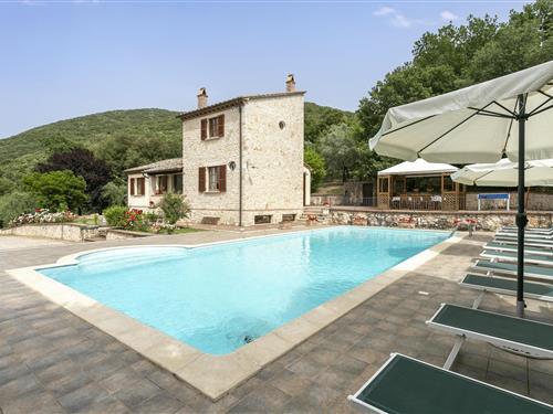 Sommerhus - 5 personer -  - Loc. Le Mandrie - Guardea - 05025 - Guardea Tr