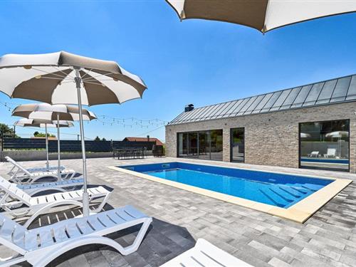 Sommerhus - 6 personer -  - Domobranska ulica - Zagreb - Dugo Selo - 10370 - Dugo Selo