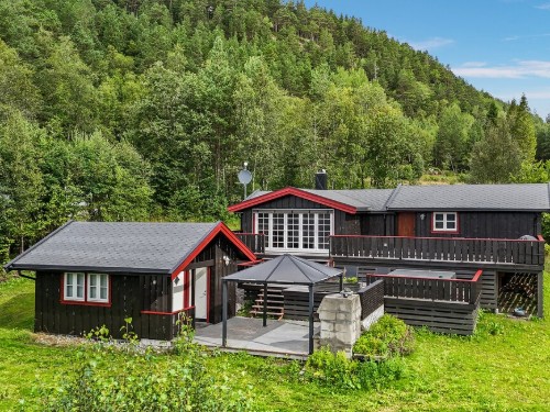 Sommerhus - 8 personer -  - Sauvika - Meisingset/Tingvoll - 6628 - Meisingset