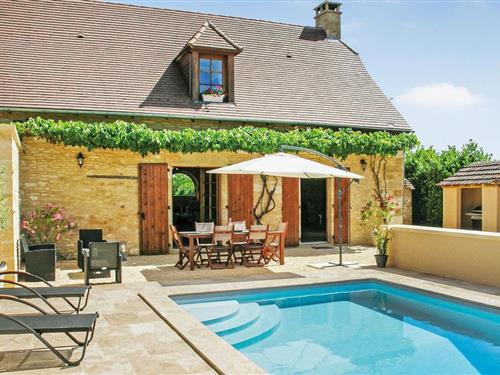 Holiday home - 4 persons -  - Lieu-dit Drouille - Saint Amand De Coly - 24290 - St Amand De Coly