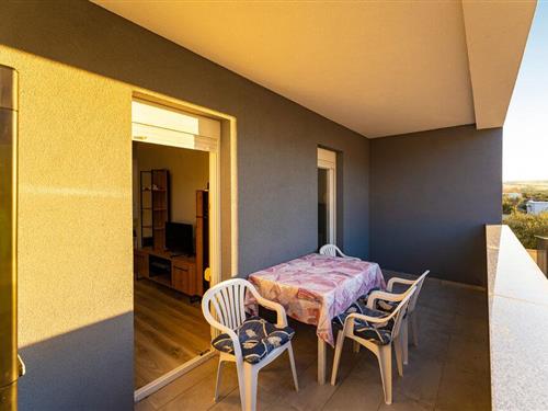 Holiday apartment - 4 persons -  - Novo naselje - Zadar - Gornji Karin - 23450 - Gornji Karin