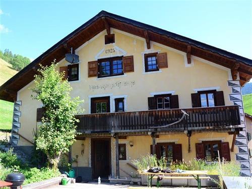 Holiday Home/Apartment - 8 persons -  - Obergasse - 7494 - Davos Wiesen
