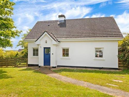 Holiday home - 6 persons -  - A67 RH95 - Brittas Bay