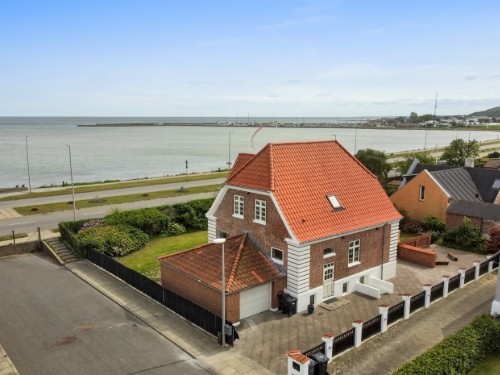 Sommerhus - 10 personer -  - Kattegatsvej - 9900 - Frederikshavn