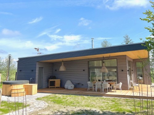 Ferienhaus - 5 Personen -  - Hellschener Chaussee - 25764 - Süderdeich