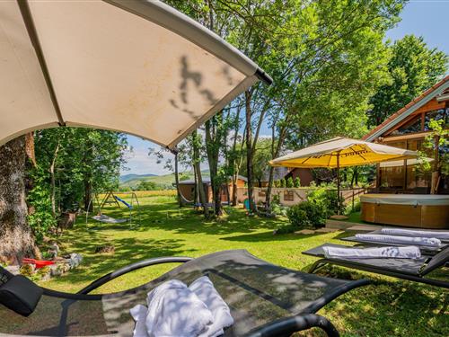 Holiday home - 9 persons -  - Mazin - Lika-Mazin - 23440 - Mazin