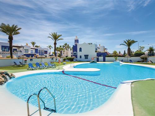 Holiday home - 4 persons -  - C/Sierra Nevada face - 04740 - Roquetas De Mar