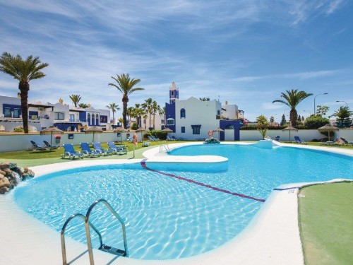 Holiday home - 4 persons -  - C/Sierra Nevada face - 04740 - Roquetas De Mar