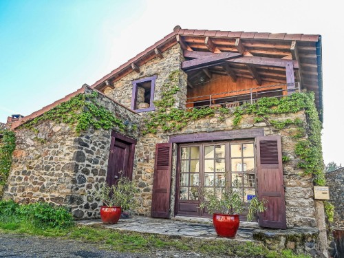 Holiday home - 6 persons -  - 43380 - Blassac