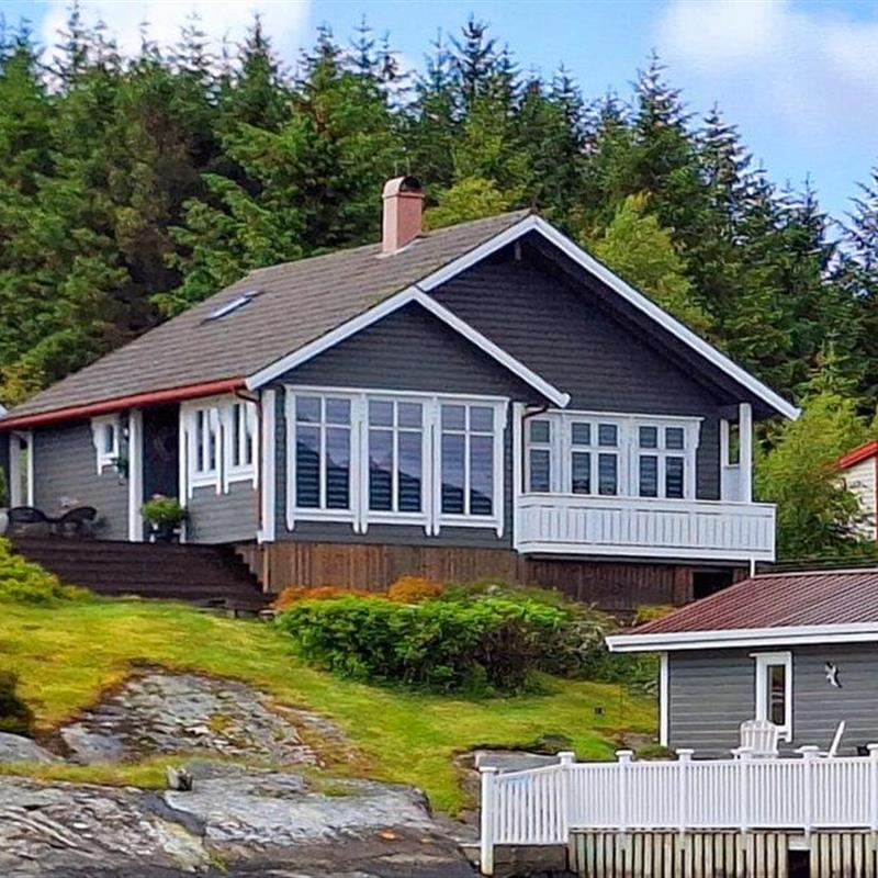 Sommerhus - 8 personer -  - Tollaksøya - Tollaksøya/Florø - 6913 - Florø