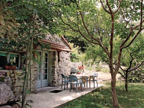 Holiday home - 4 persons -  - Chemin Chazalet - 07330 - Mayres