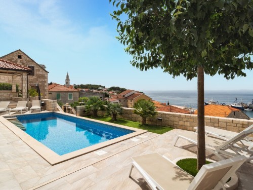 Holiday home - 12 persons -  - Maslardina kala - Brac-Sumartin - 21425 - Sumartin