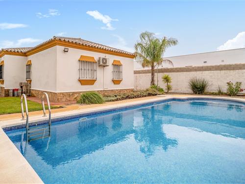 Sommerhus - 8 personer -  - Calle del Aneto - 11130 - Chiclana De La Frontera