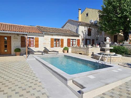 Holiday apartment - 6 persons -  - Jakici Dolinji - 52448 - Jakici I I Ii