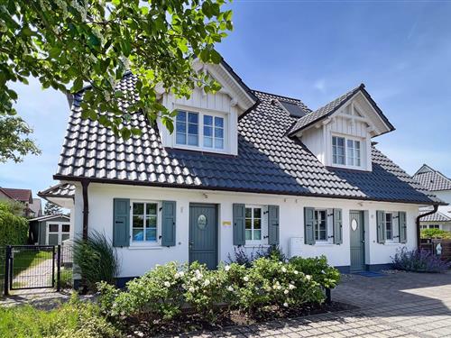 Sommerhus - 6 personer -  - Neue Reihe 1 F - 18374 - Zingst