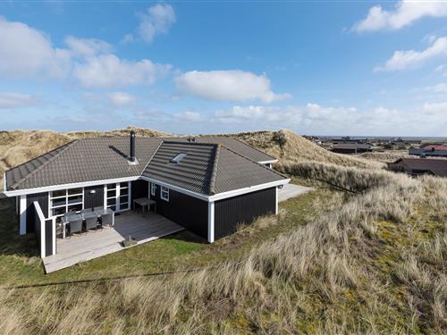Sommerhus - 12 personer -  - Riskrogvej - Haurvig - 6960 - Hvide Sande