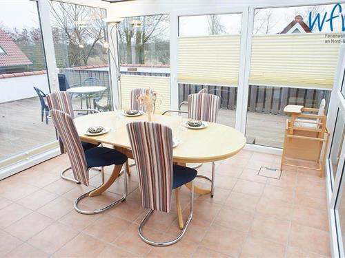 Holiday Home/Apartment - 4 persons -  - Reedestraße - 26757 - Borkum