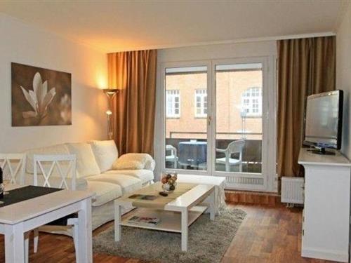 Holiday Home/Apartment - 4 persons -  - Friedrichstrasse - 25980 - Westerland