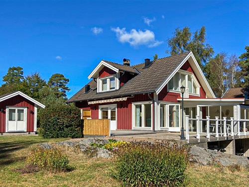 Sommerhus - 8 personer -  - Sjöråvägen - 372 90 - Ronneby