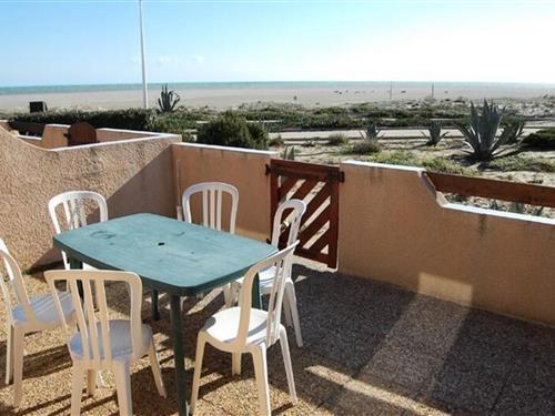 Holiday Home/Apartment - 6 persons -  - 11370 - Leucate