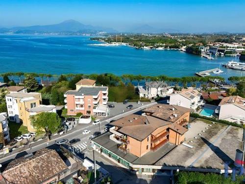 Semesterlägenhet - 4 personer -  - 37019 - Peschiera Del Garda