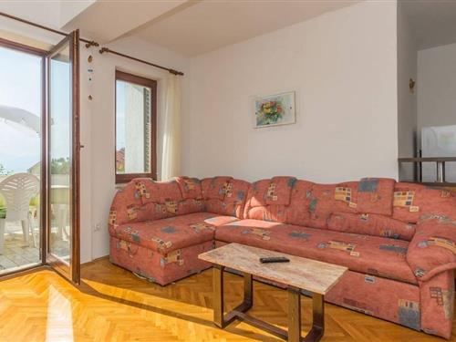 Ferienhaus - 4 Personen -  - Njivice - 51512 - Njivice