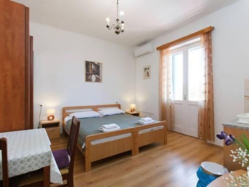 Ferieleilighet - 2 personer -  - 38521 - Dragovode