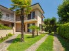 Image 9 - Outside