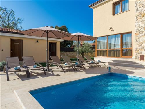 Holiday home - 8 persons -  - Porec/Tar - 52465
