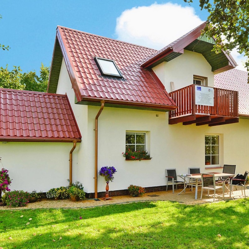Sommerhus - 7 personer -  - 76-122 - Wrzesnica