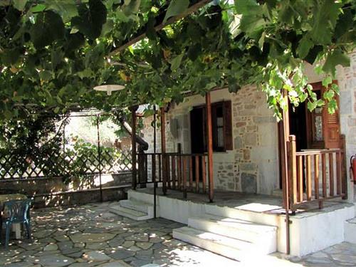 Holiday Home/Apartment - 3 persons -  - ?dos xoris onomasia - 370 06 - Paou