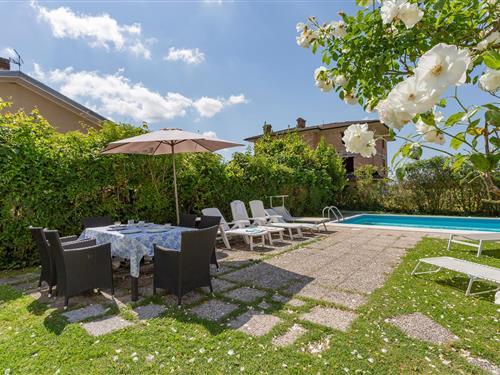 Emne nr.: 140-IEC221